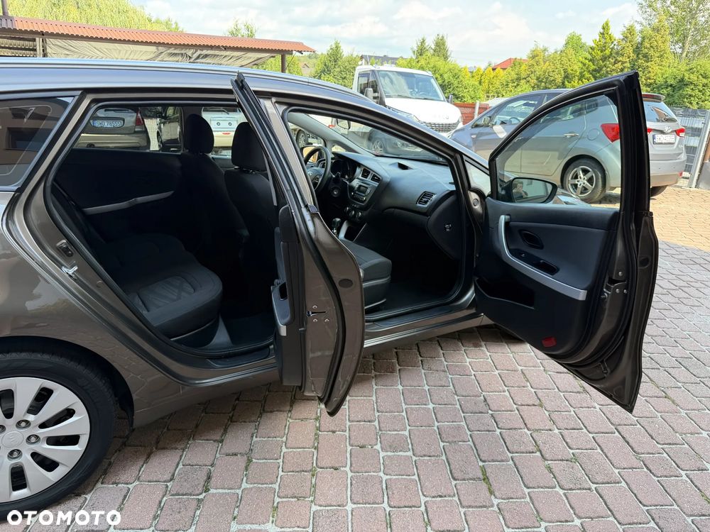 Kia Ceed 1.4 CVVT Spirit - 34