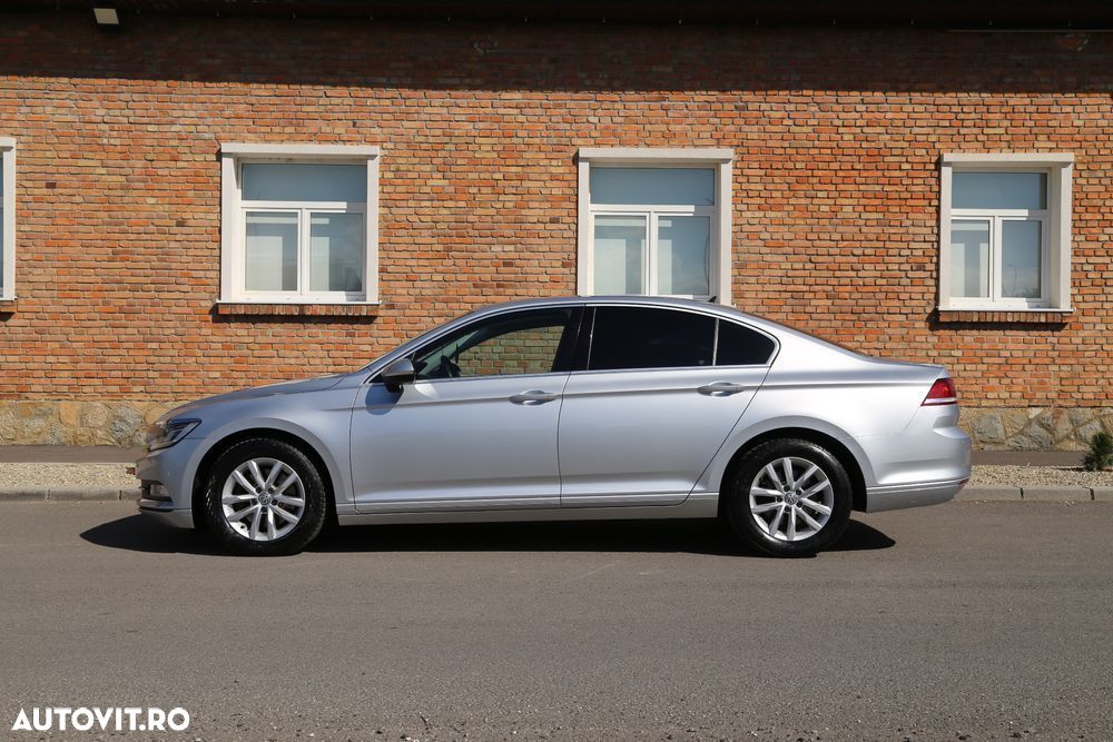 Volkswagen Passat 2.0 TDI DSG Comfortline - 8