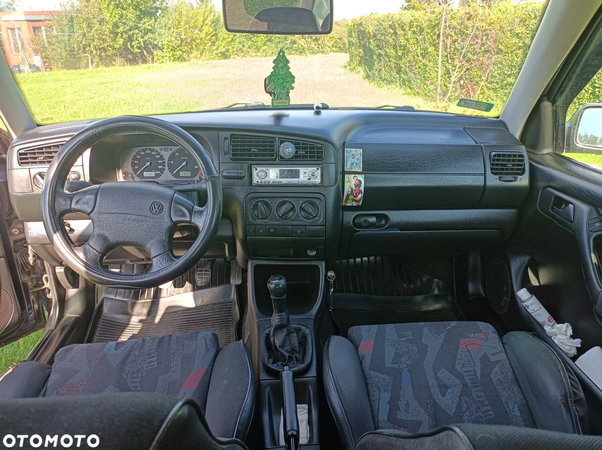 Volkswagen Golf 1.9 TD - 12