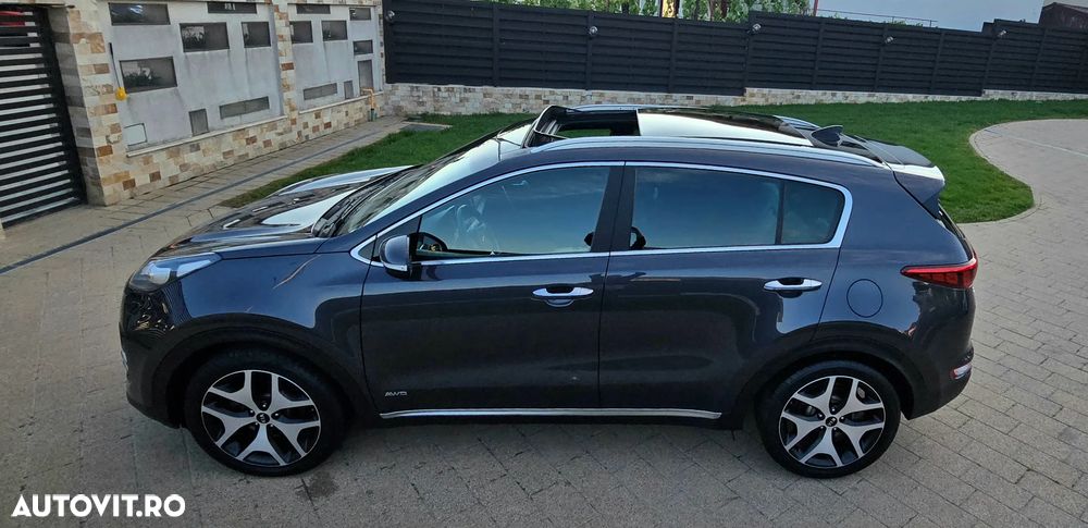 Kia Sportage 2,0 CRDI AWD Aut. GT Line - 3