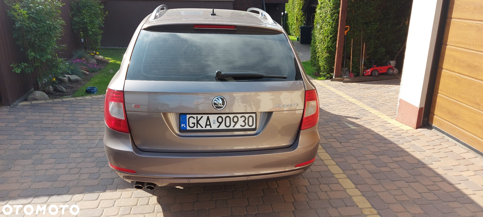 Skoda Superb 2.0 TDI Platinum DSG - 3