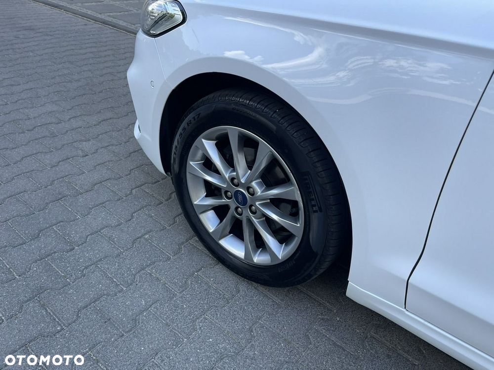 Ford Mondeo - 18