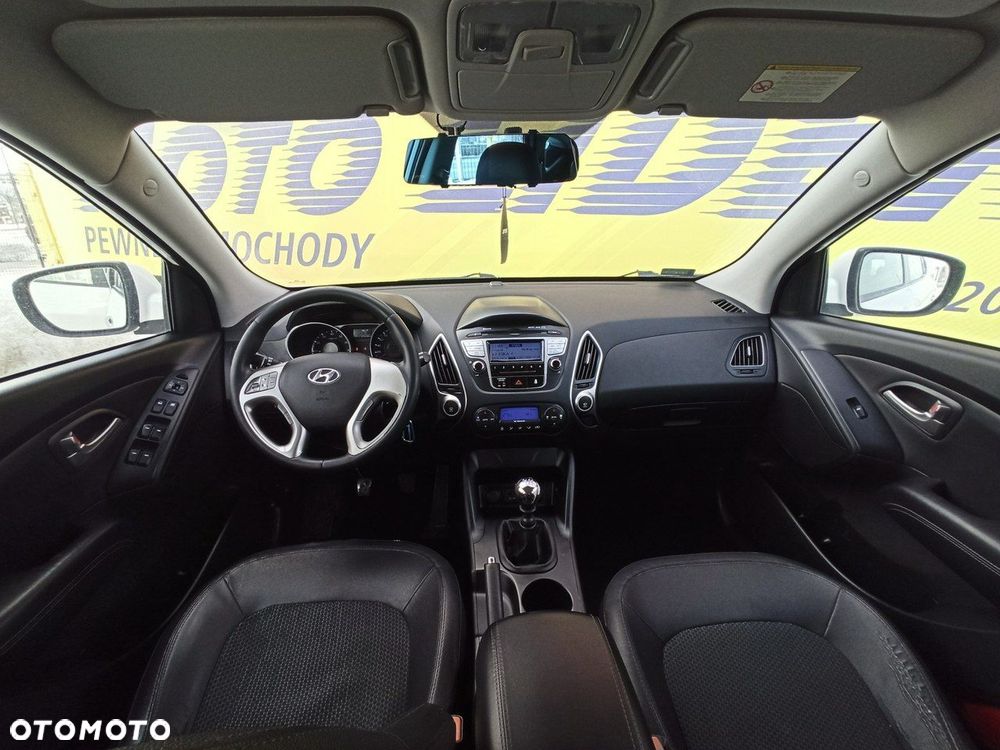 Hyundai ix35 - 12