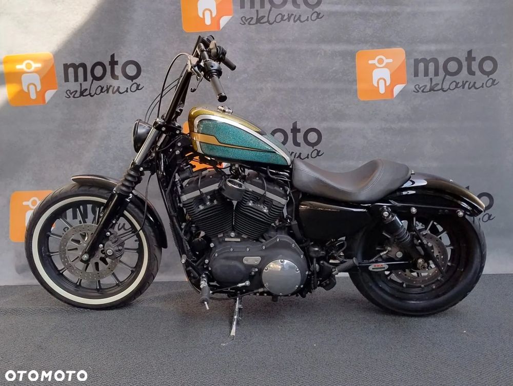 Harley-Davidson Sportster Iron 883 - 4