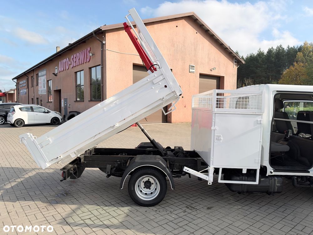 Renault Maxity - 21