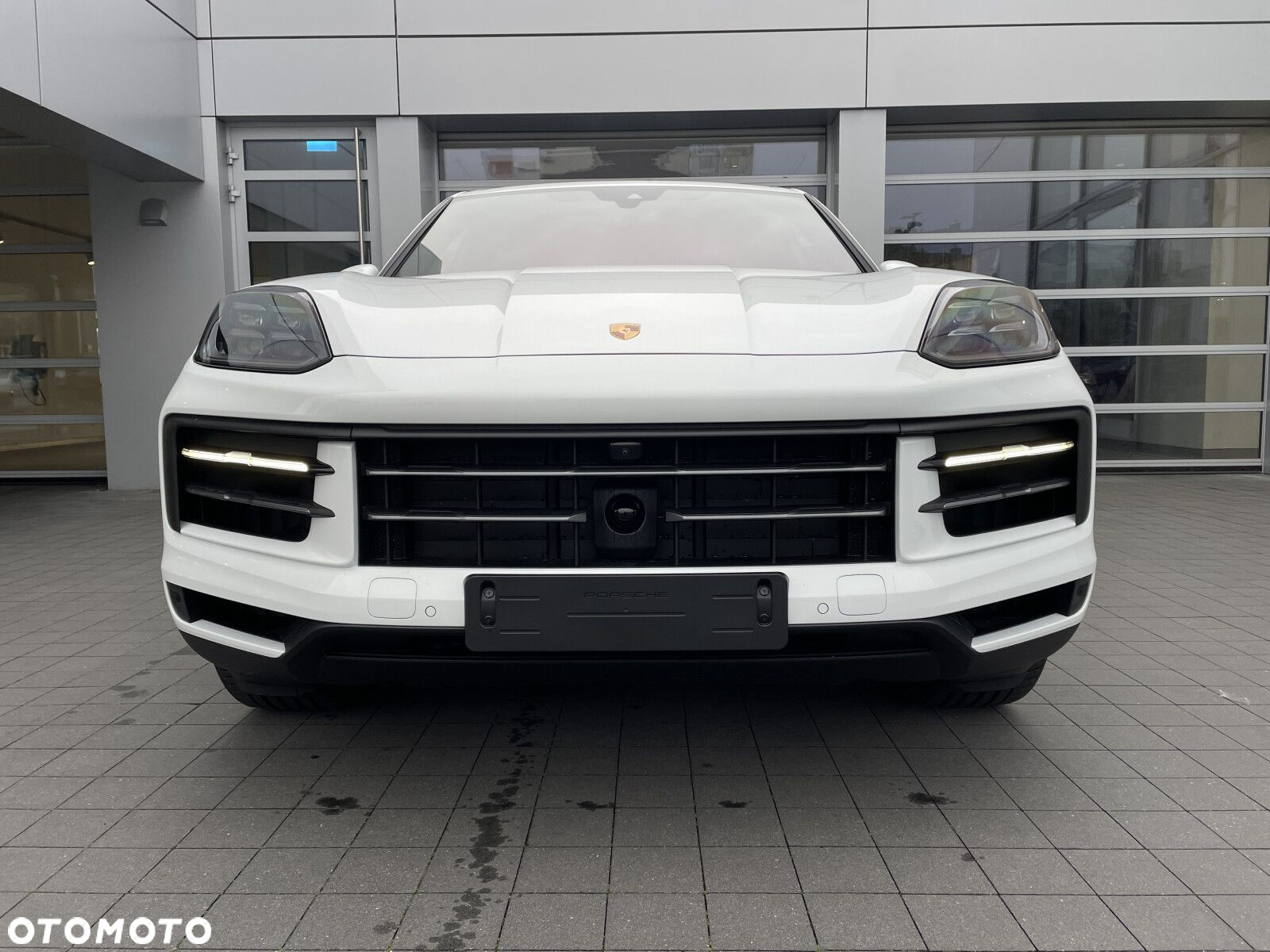 Porsche Cayenne - 2