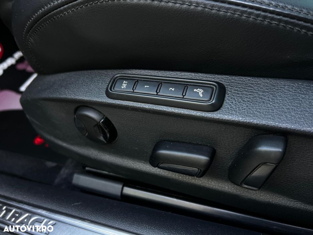 Volkswagen Passat Alltrack - 13