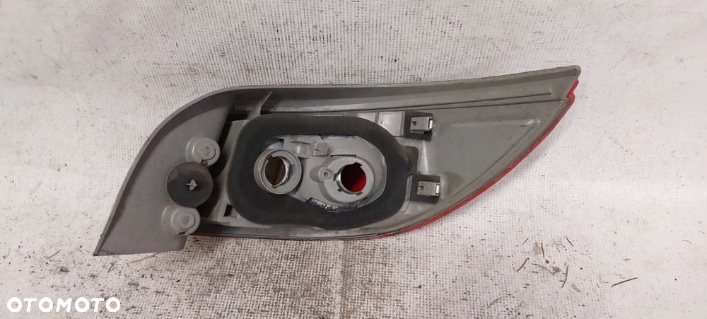 .  TYL TYLNA LAMPA LEWA MITSUBISHI COLT Z30 CABRIO - 3