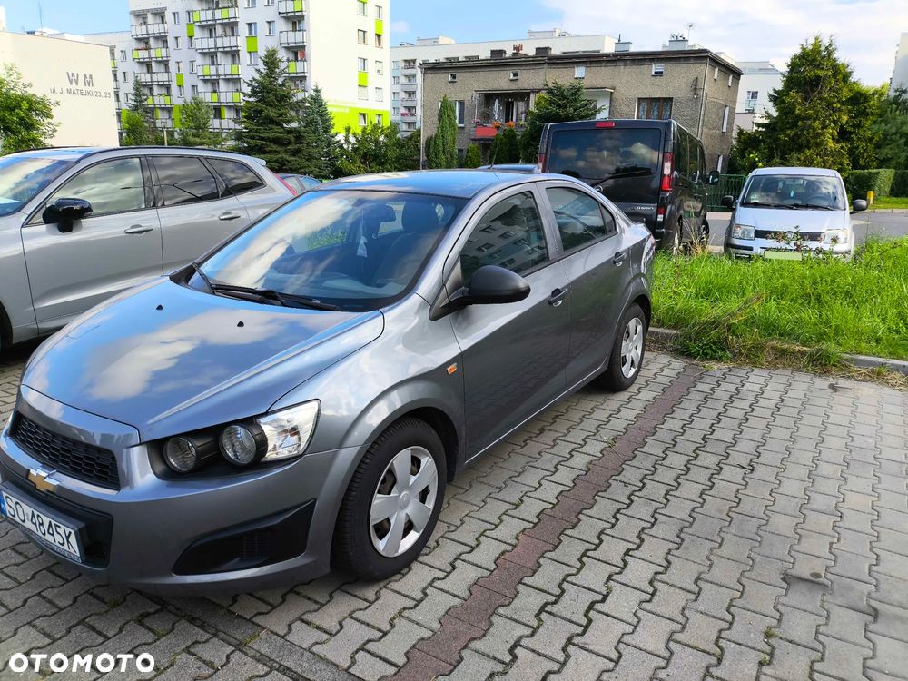 Chevrolet Aveo - 2