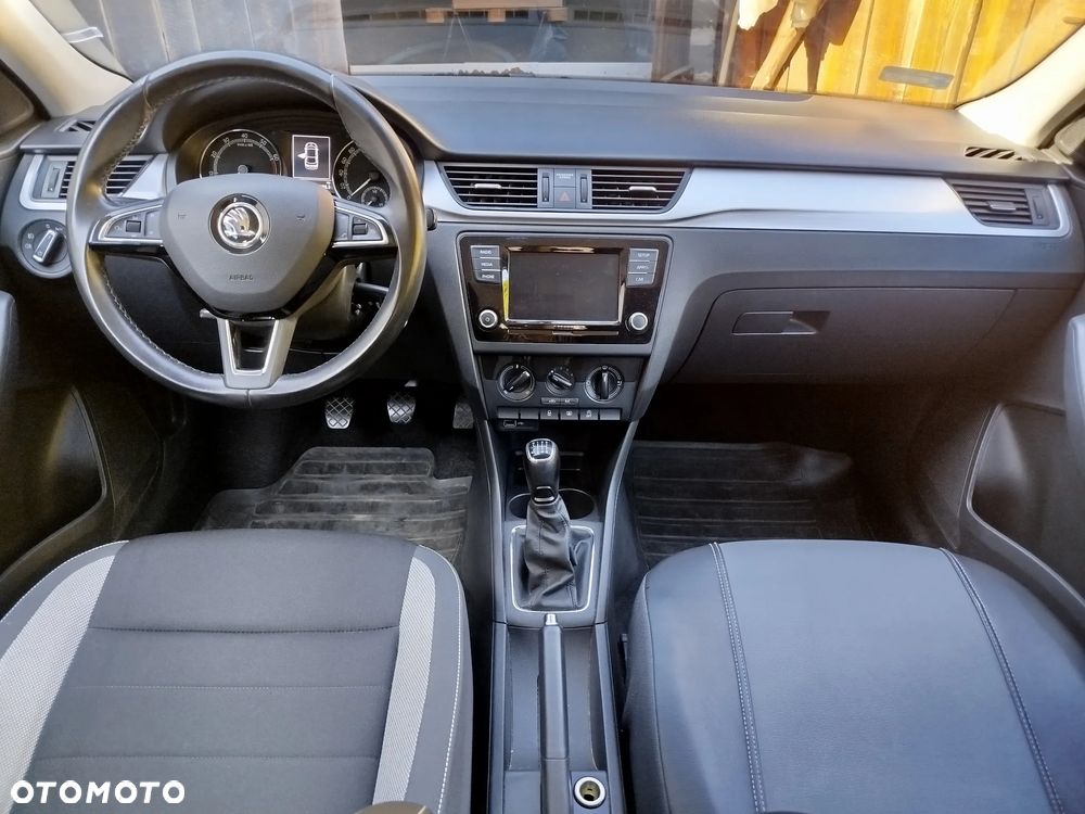 Skoda RAPID 1.0 TSI Ambition - 10