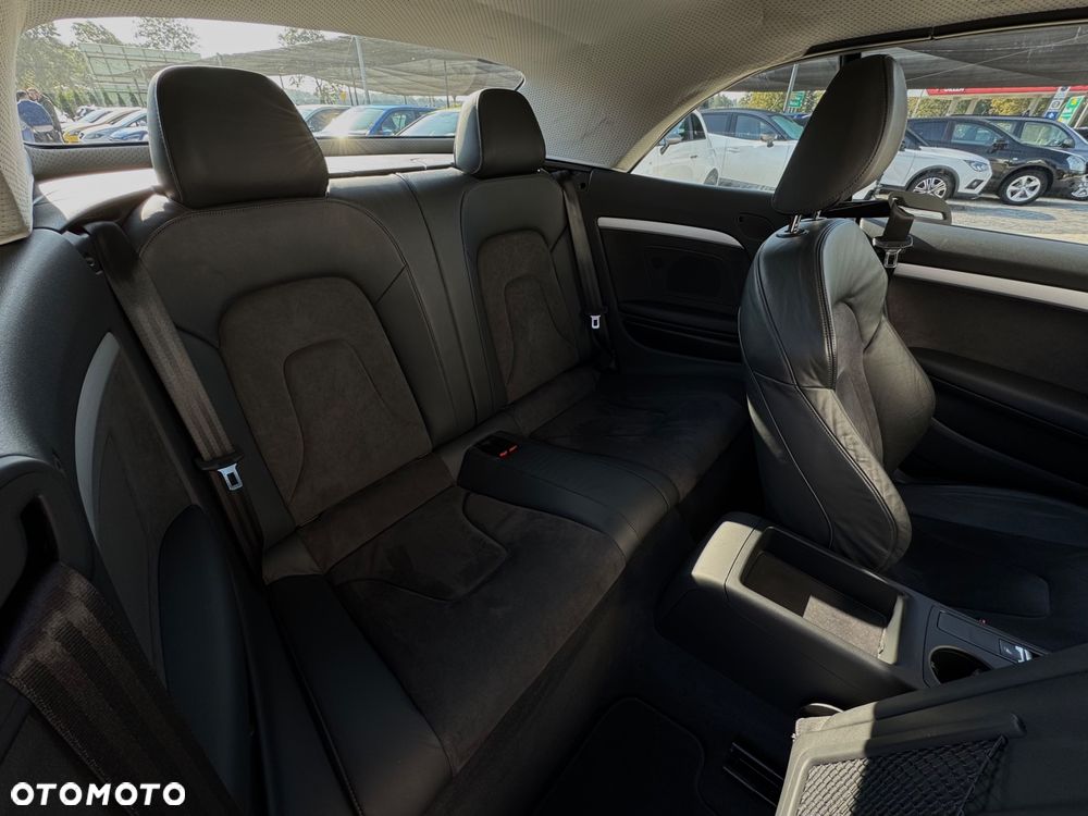 Audi A5 Cabrio 2.0 TDI - 31