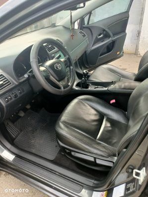 Toyota Avensis 2.0 D-4D Sol plus - 12
