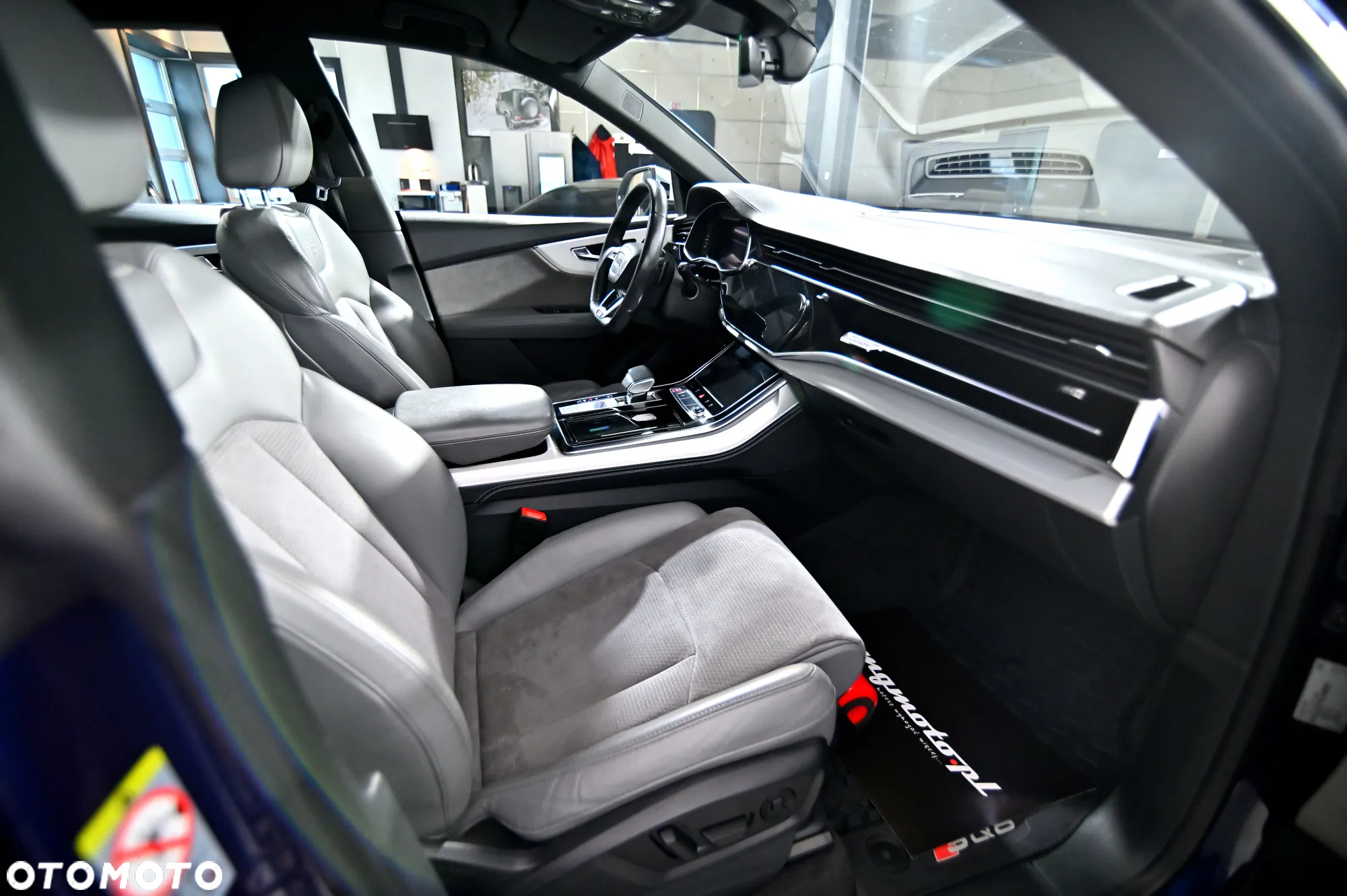 Audi SQ8 - 35