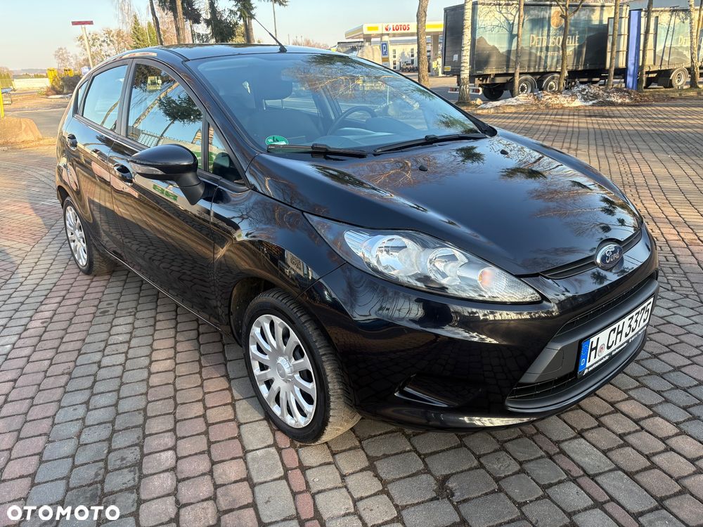 Ford Fiesta 1.25 Champions Edition - 37