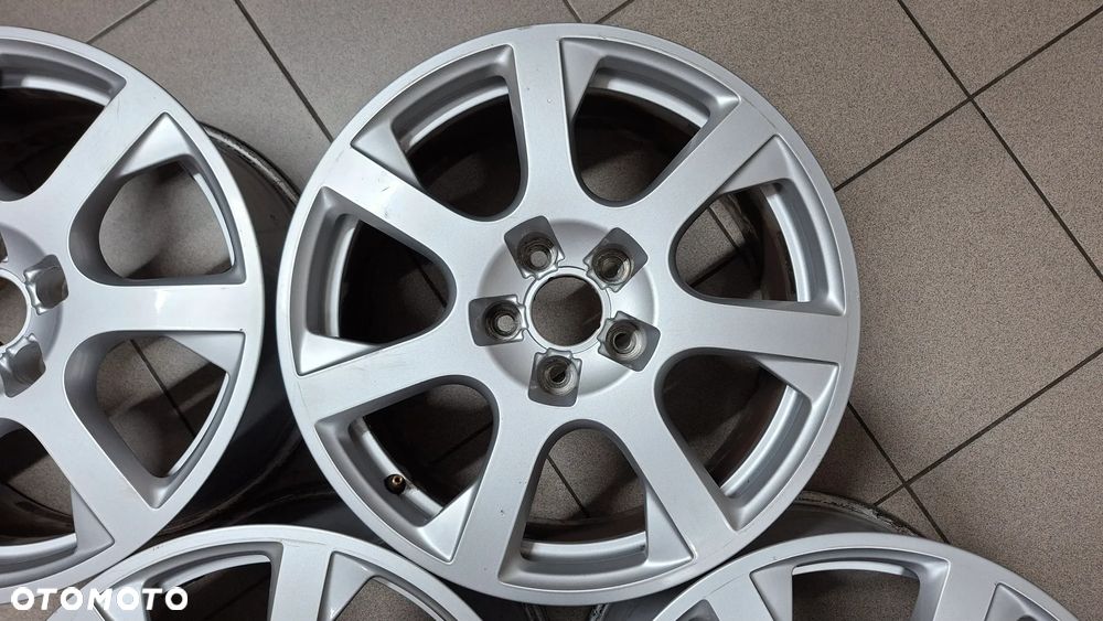 Felgi Aluminiowe 17 Audi Q5 8R 5x112 ET 39 - 8