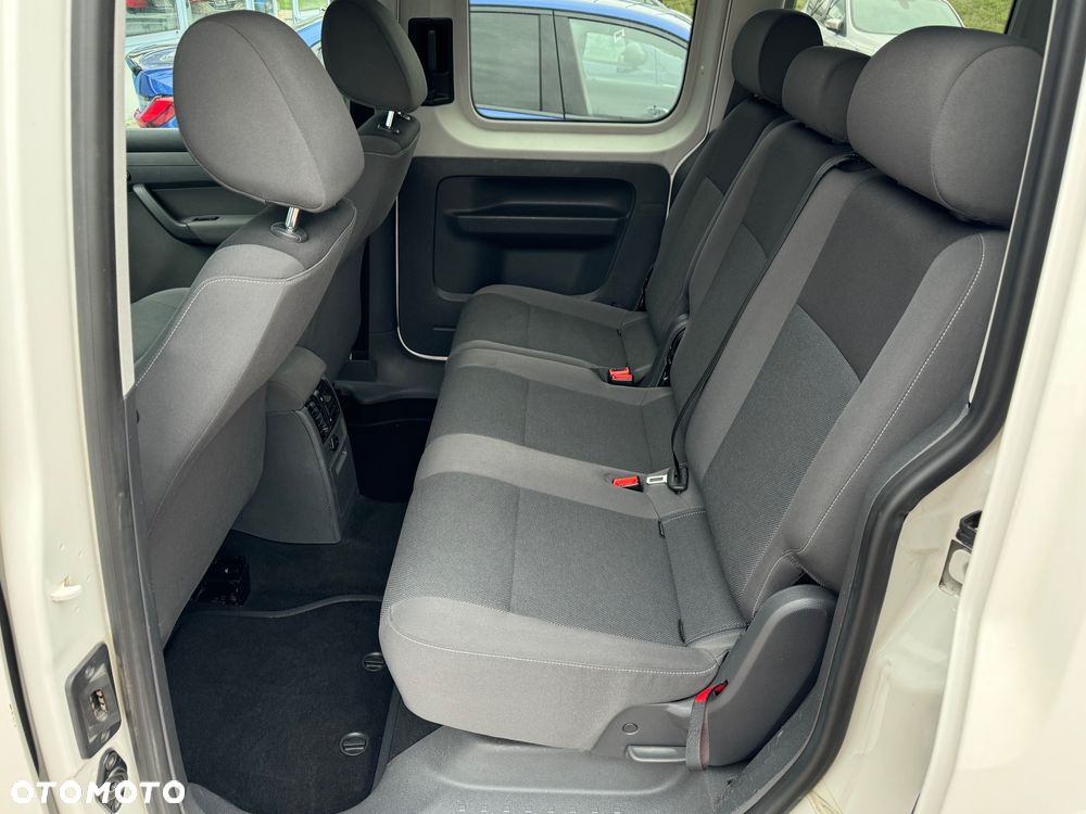 Volkswagen Caddy 2.0 TDI Comfortline 4Motion DSG - 11