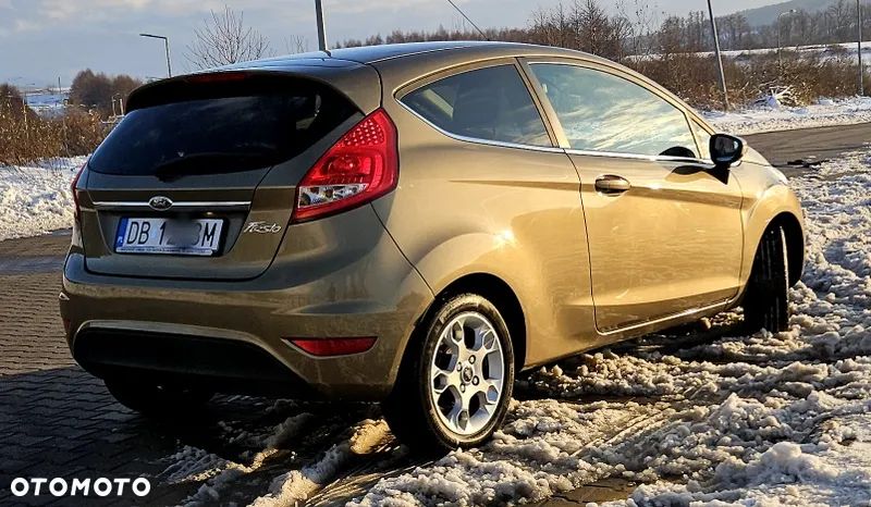 Ford Fiesta 1.4 Titanium - 16