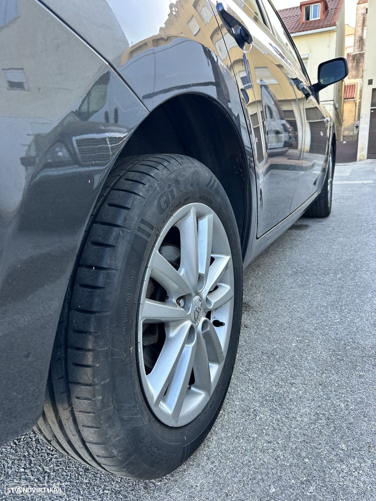 Toyota Auris 1.4 VVT-i Luna - 13
