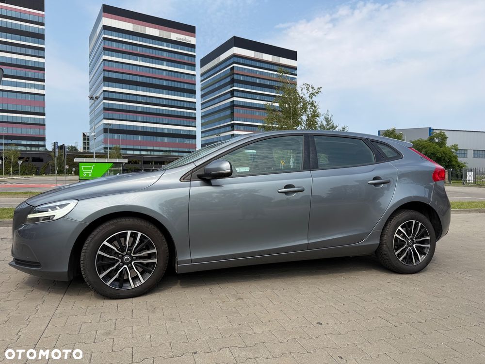 Volvo V40 - 2