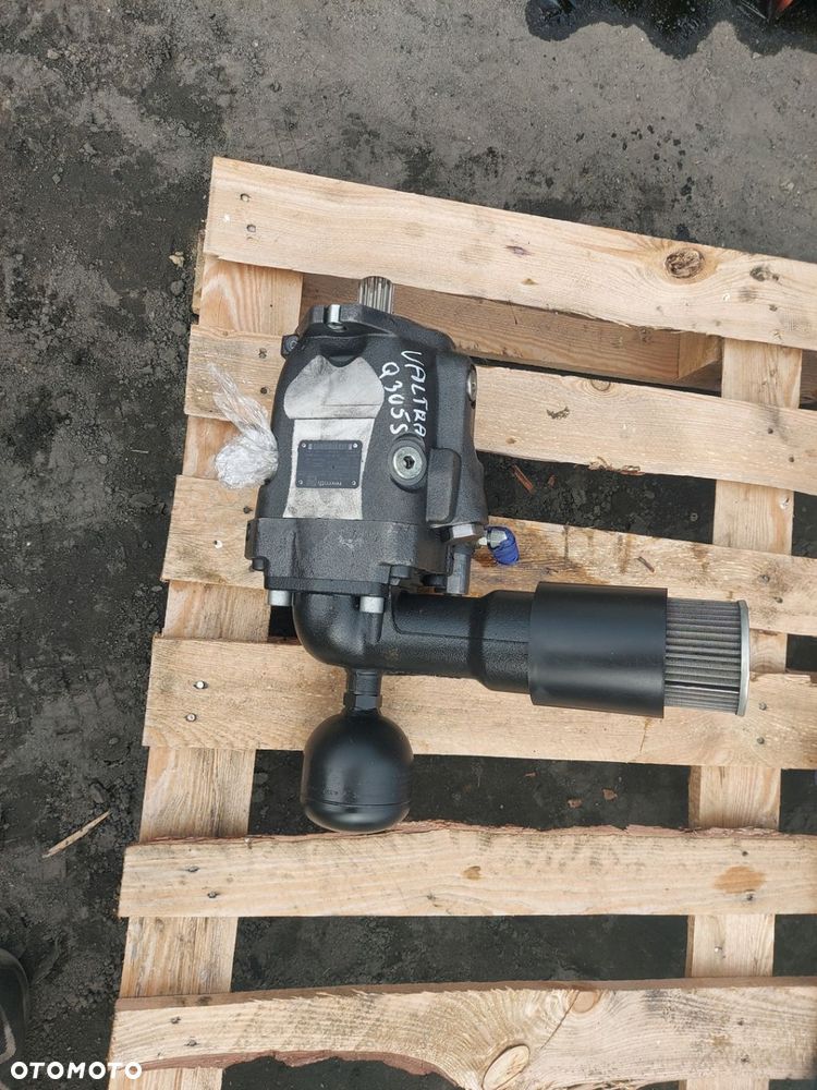 POMPA REXROTH 53R-VSC11N00 G931941011010 23W28 CIĄGNIK VALTRA Q305S 2024R - 2
