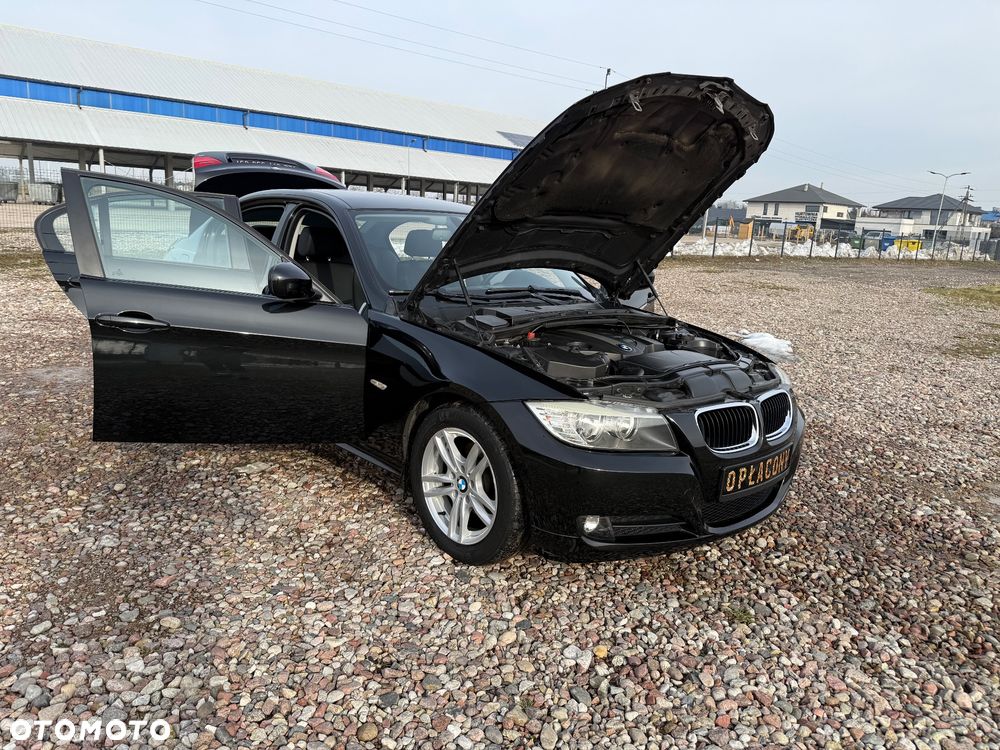 BMW Seria 3 318d DPF Edition Exclusive - 20