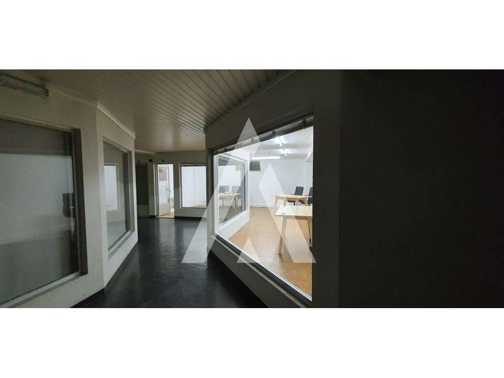 Loja Comercial com Cave em Azurém - Guimarães - Grande imagem: 4/20
