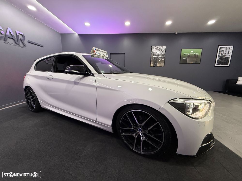 BMW 118 d Pack M - 24