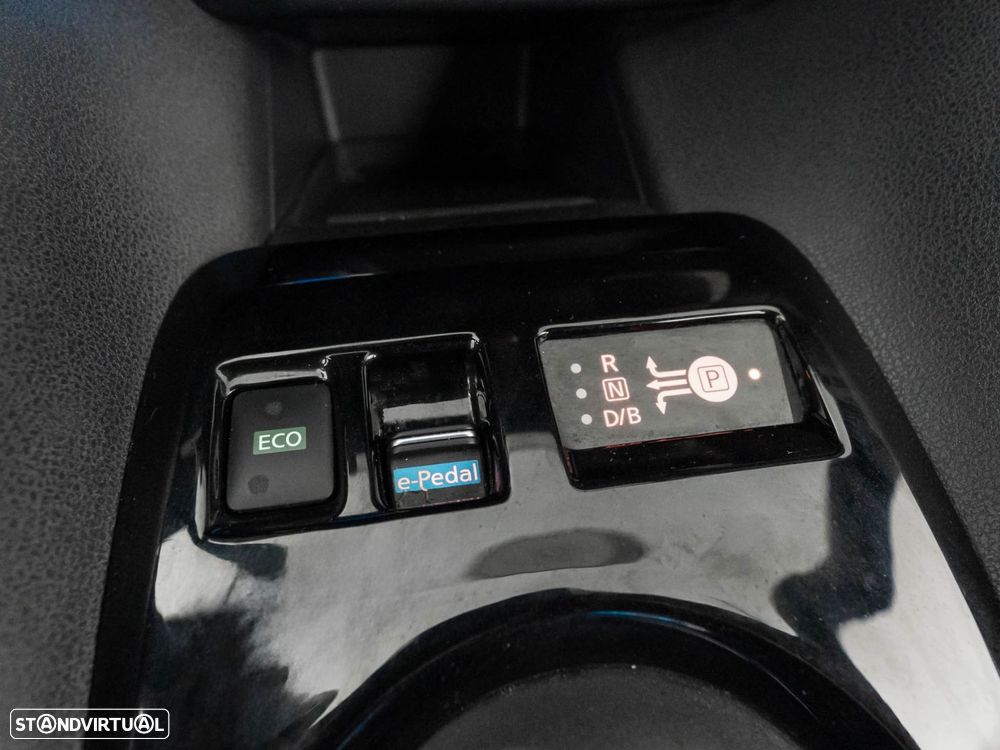 Nissan Leaf N-Connecta - 26