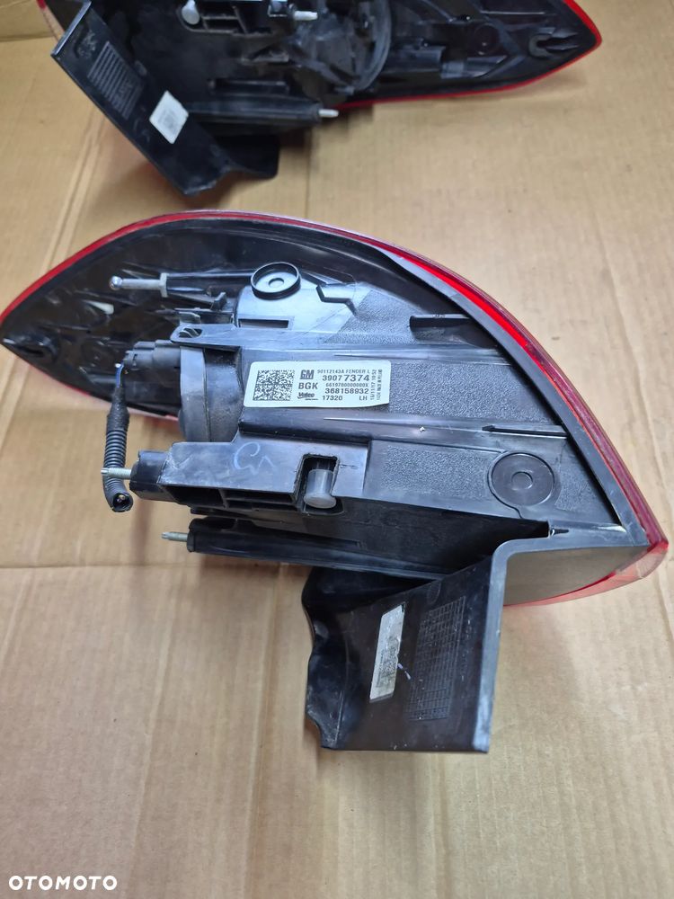 Astra K kombi lampa tył lewa prawa - 9