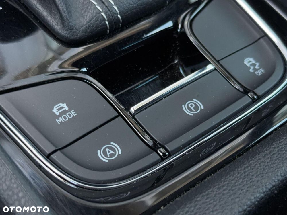 Skoda Karoq 1.5 TSI ACT 4x2 Sportline DSG - 26