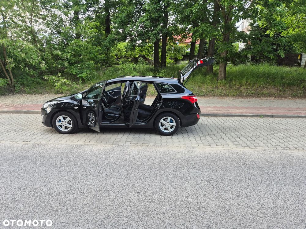 Hyundai i30 1.6 CRDi Comfort - 3