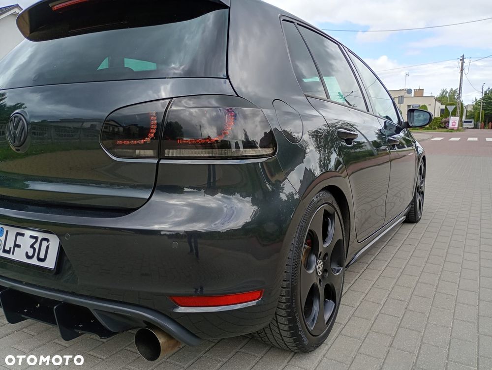 Volkswagen Golf 2.0 TSI GTI DSG - 28