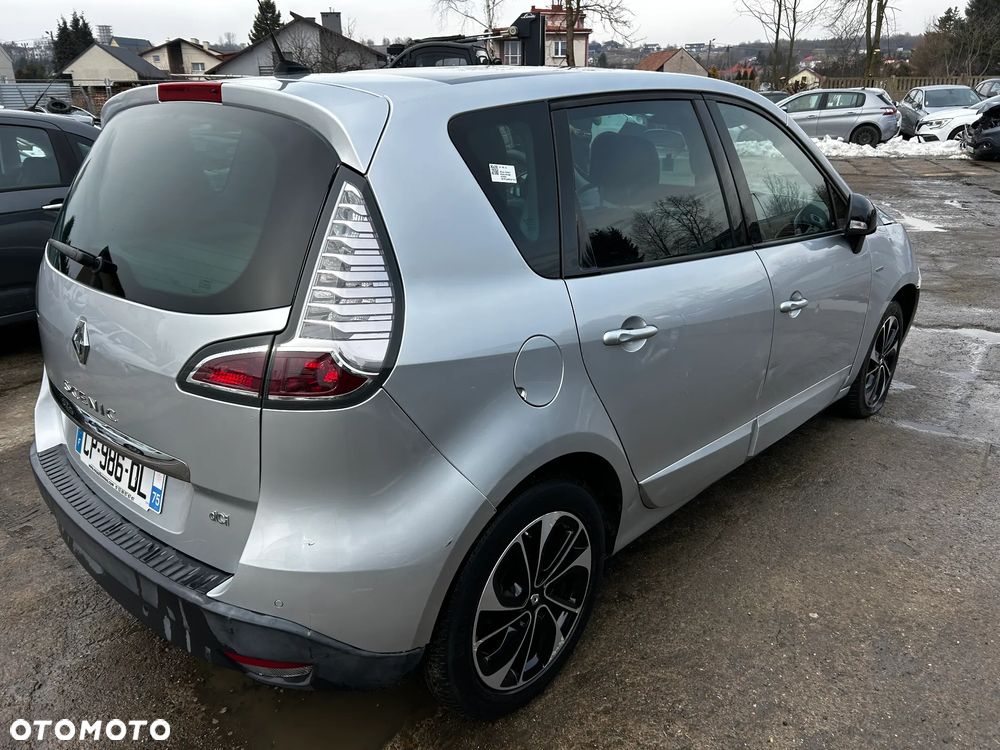 Renault Scenic - 1
