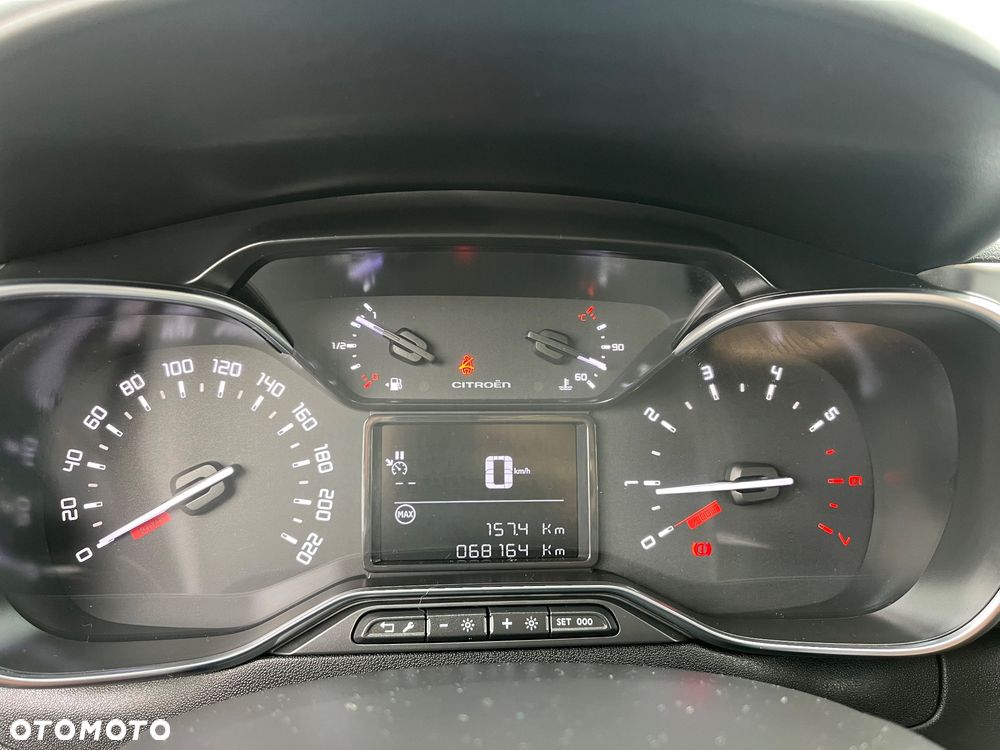 Citroën C3 Pure Tech 82 SHINE - 15