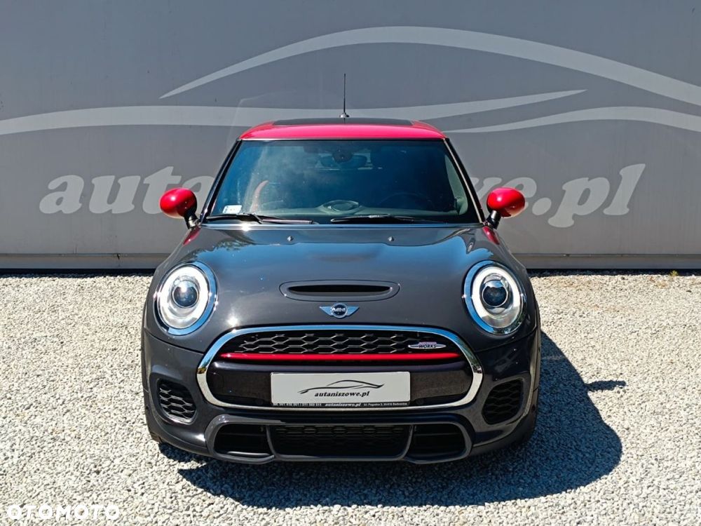 MINI John Cooper Works - 11