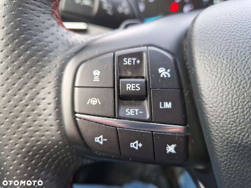 Ford Focus 1.0 EcoBoost ST-Line ASS PowerShift - 21
