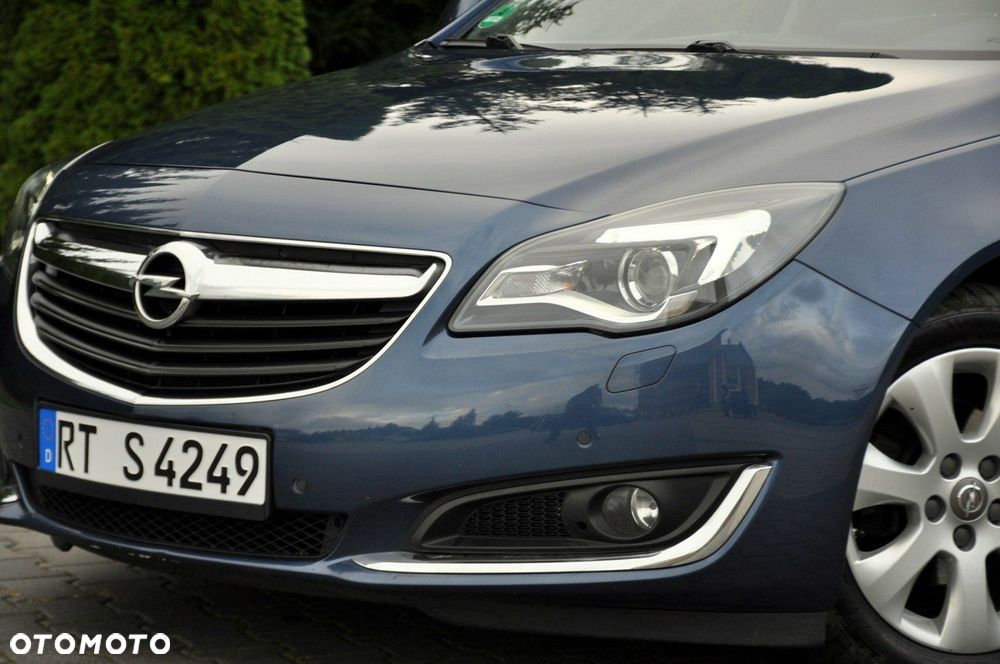 Opel Insignia - 12