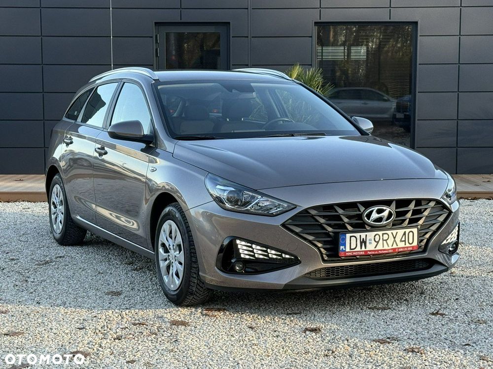 Hyundai i30 1.5 DPI Classic +