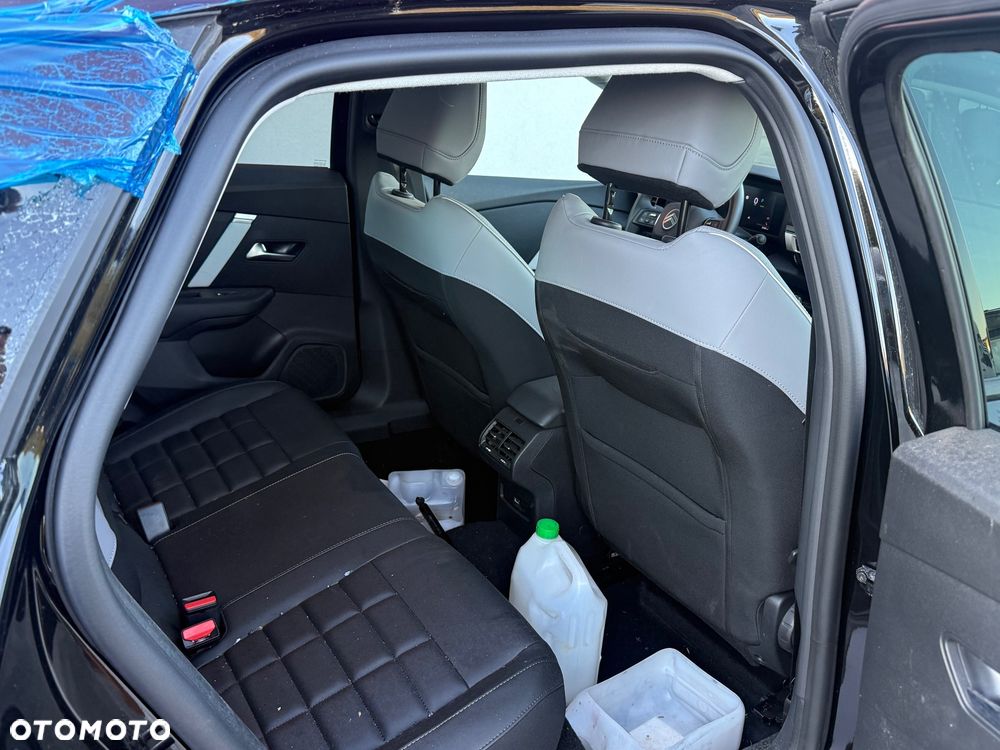 Citroën C4 EV156 54kWh Extended Range Max - 10