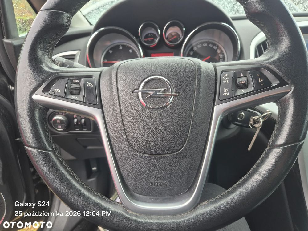 Opel Astra - 11