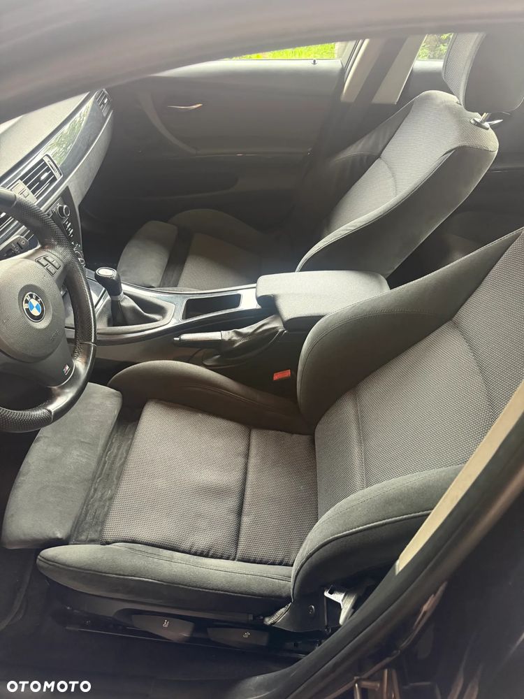 BMW Seria 3 - 21