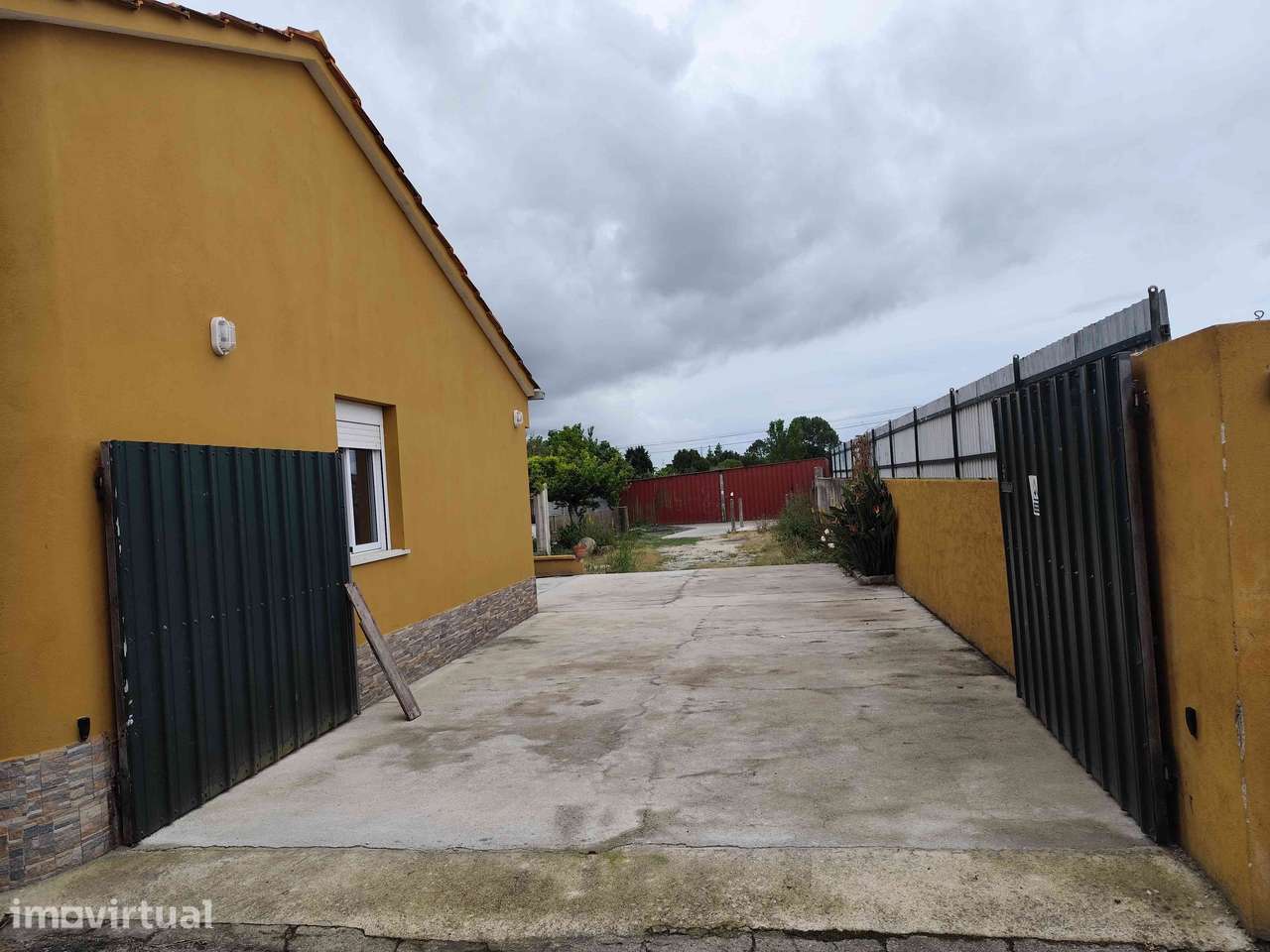 MORADIA V3 1260m2 - Grande imagem: 4/54