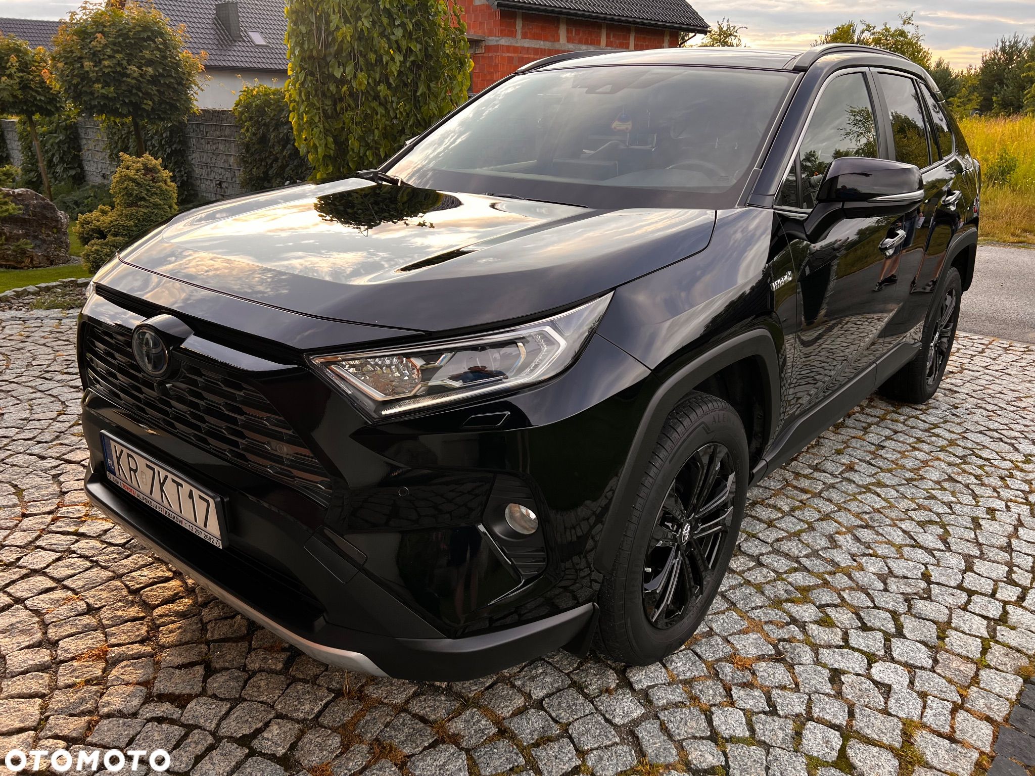Toyota RAV4 2.5 Hybrid Executive 4x4 - 1