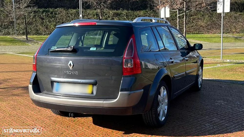 Renault Mégane Break 1.5 dCi Dynamique - 4