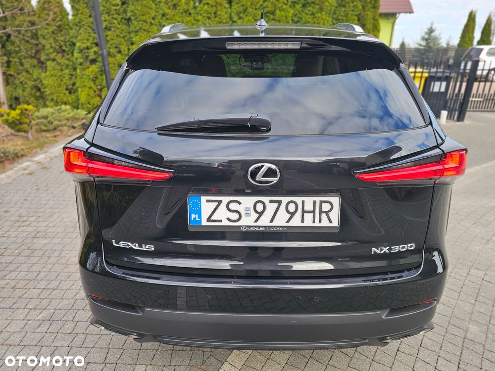 Lexus NX 300 Comfort AWD - 9