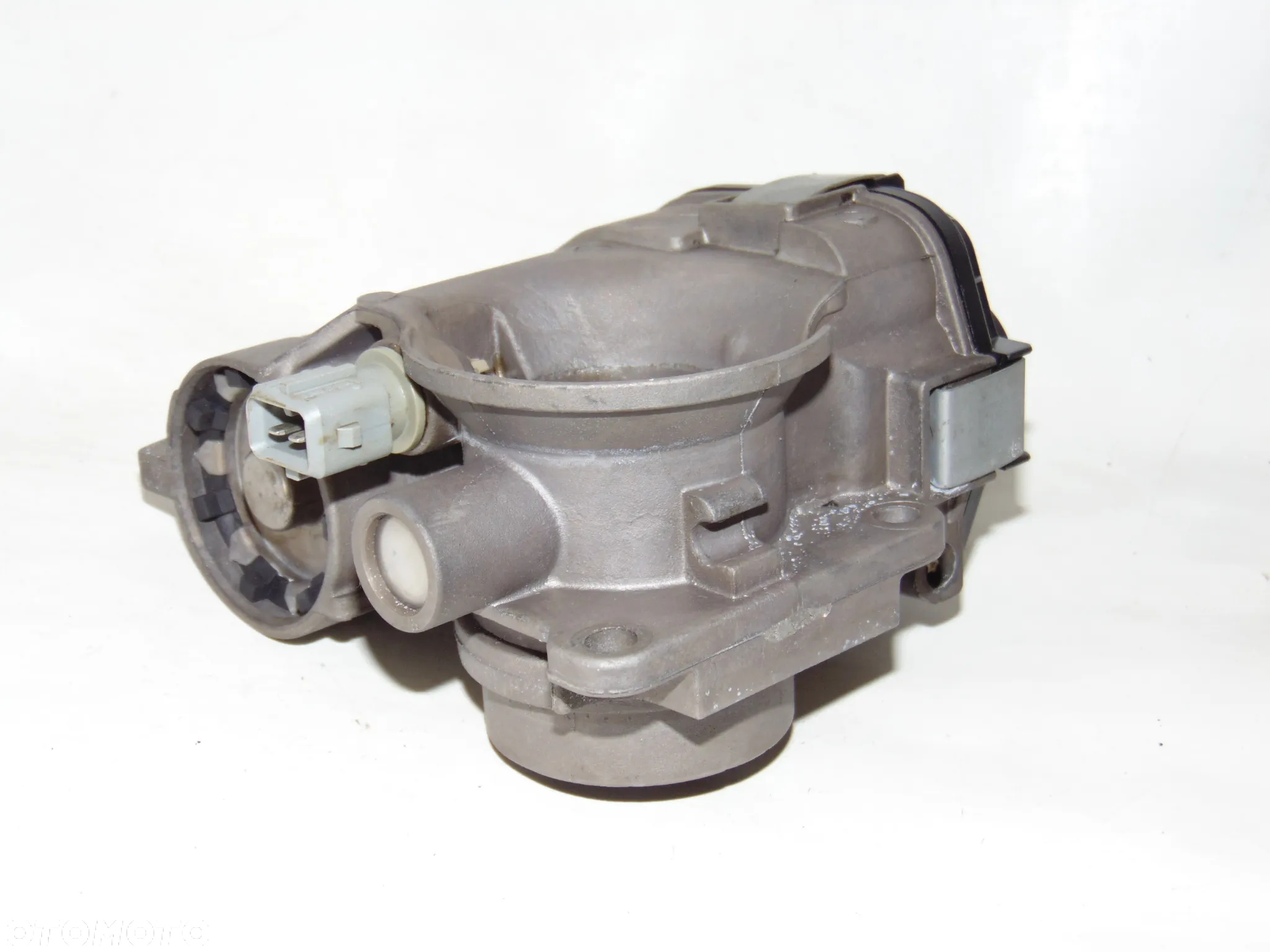 ORYGINAŁ przepustnica 8200166869 H8200067219 Renault Clio 2 II Twingo I Kangoo 1 I FL lift benzyna 1.2 - 7