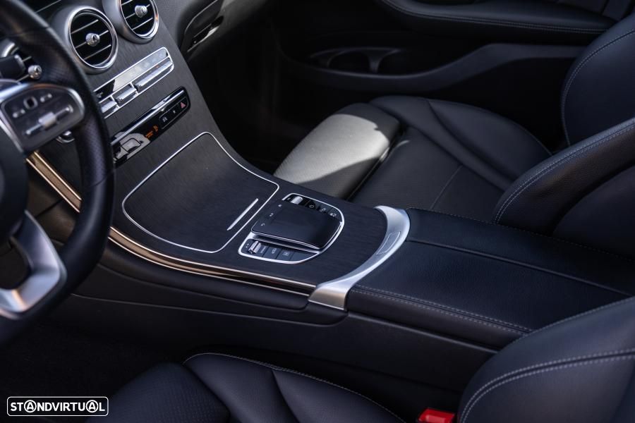 Mercedes-Benz GLC 300 e Coupe 4Matic - 30