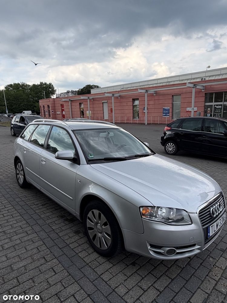 Audi A4 Avant 2.0 TDI - 1