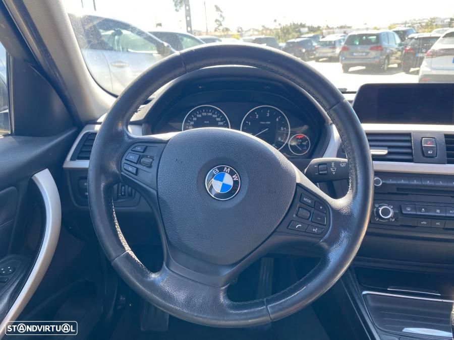 BMW 320 d EfficientDynamics Auto Exclusive - 6