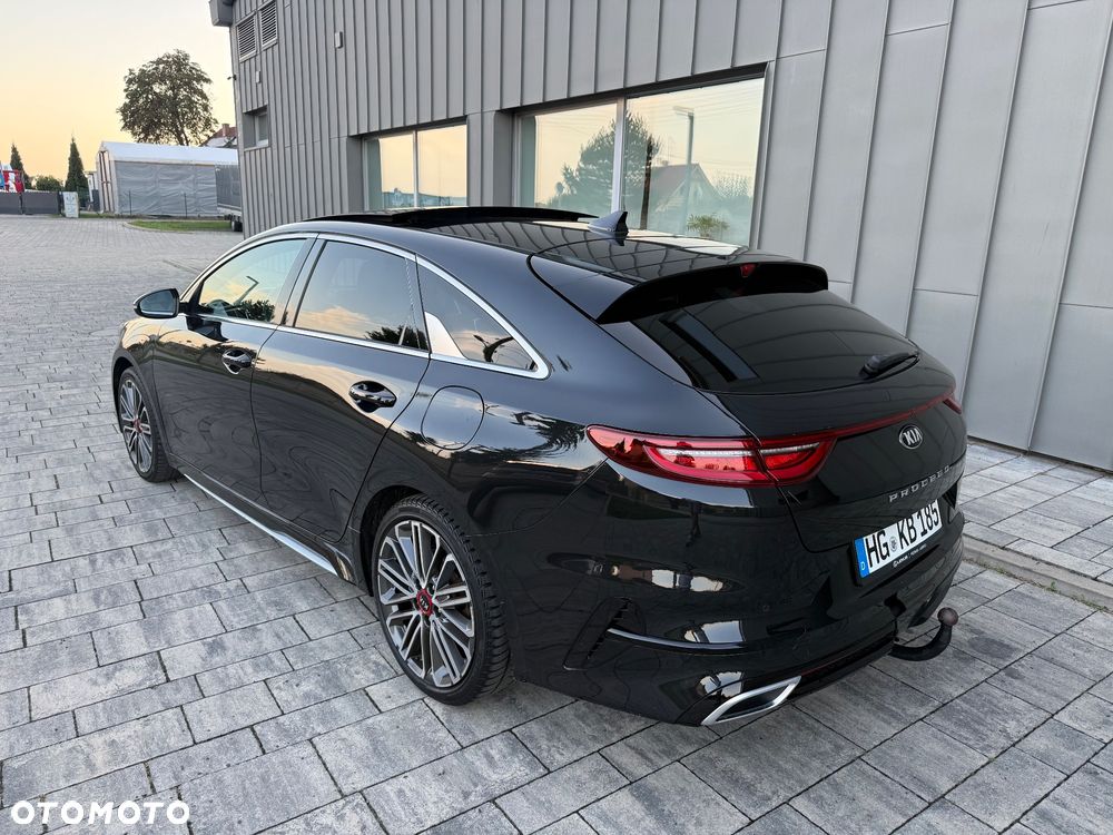 Kia ProCeed 1.4 T-GDI GT Line - 10